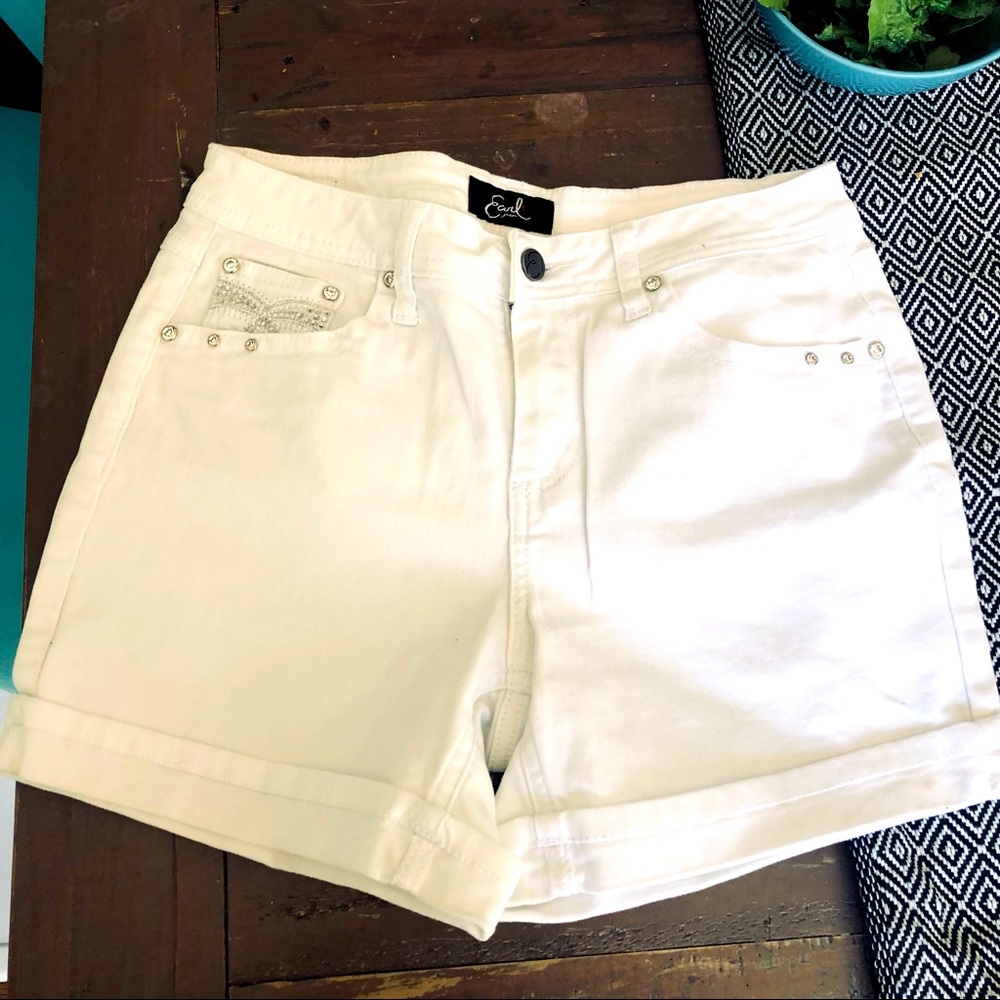 White New Rhinestone detail shorts